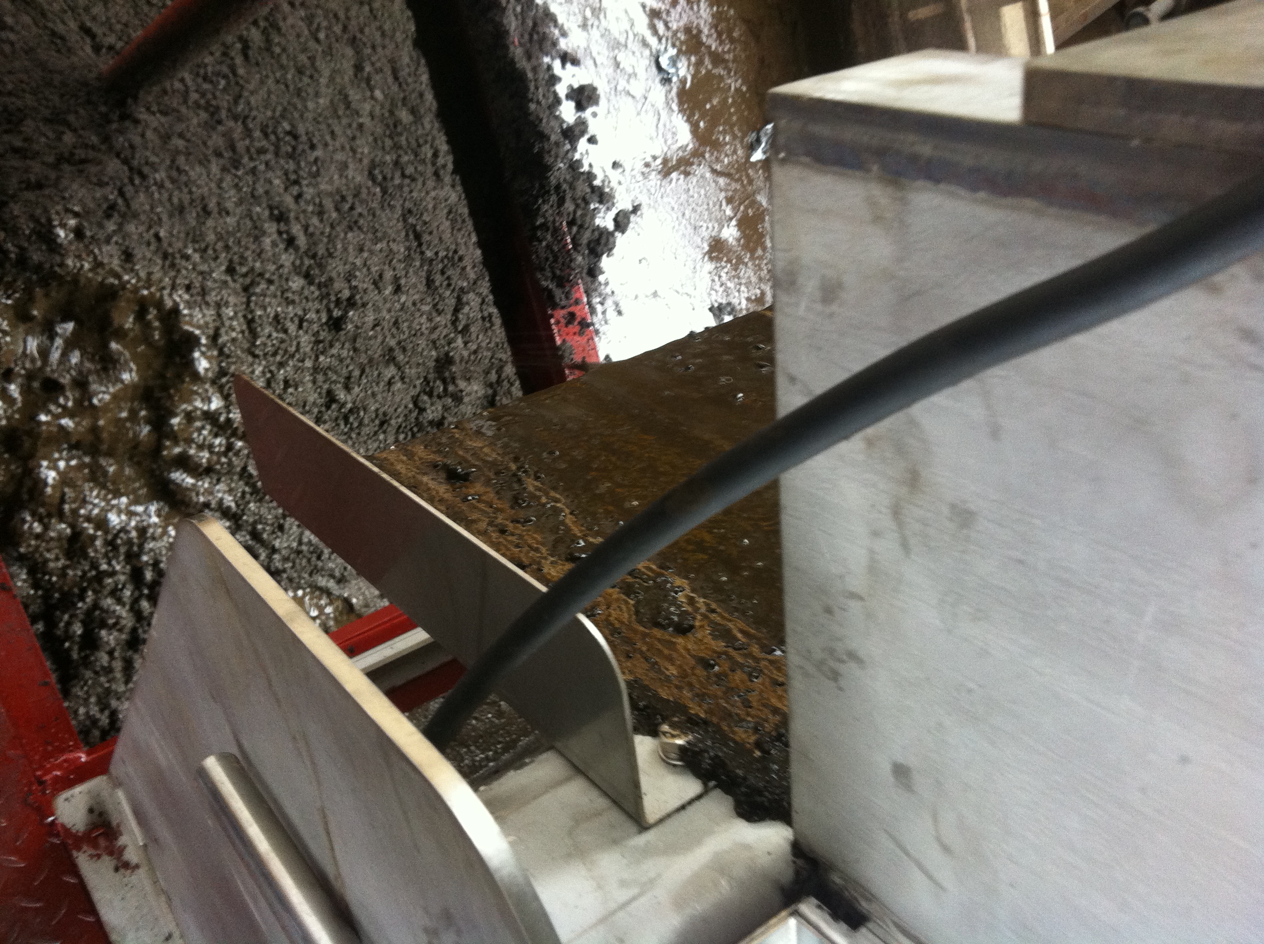 成都迪奥植化-出泥4