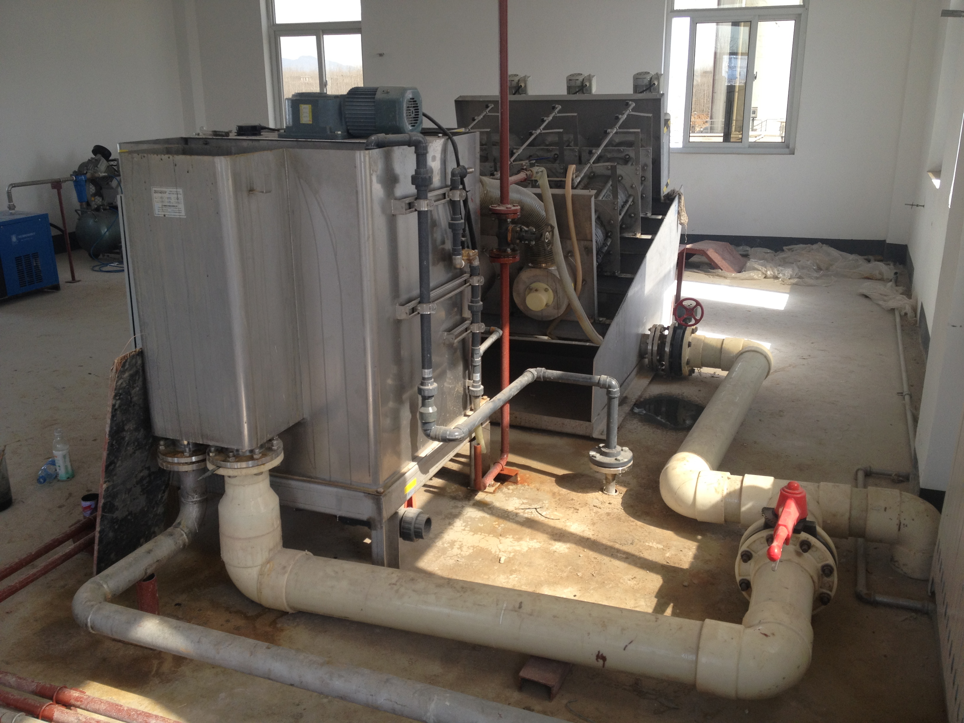 山东新时代药业-整体设备图3